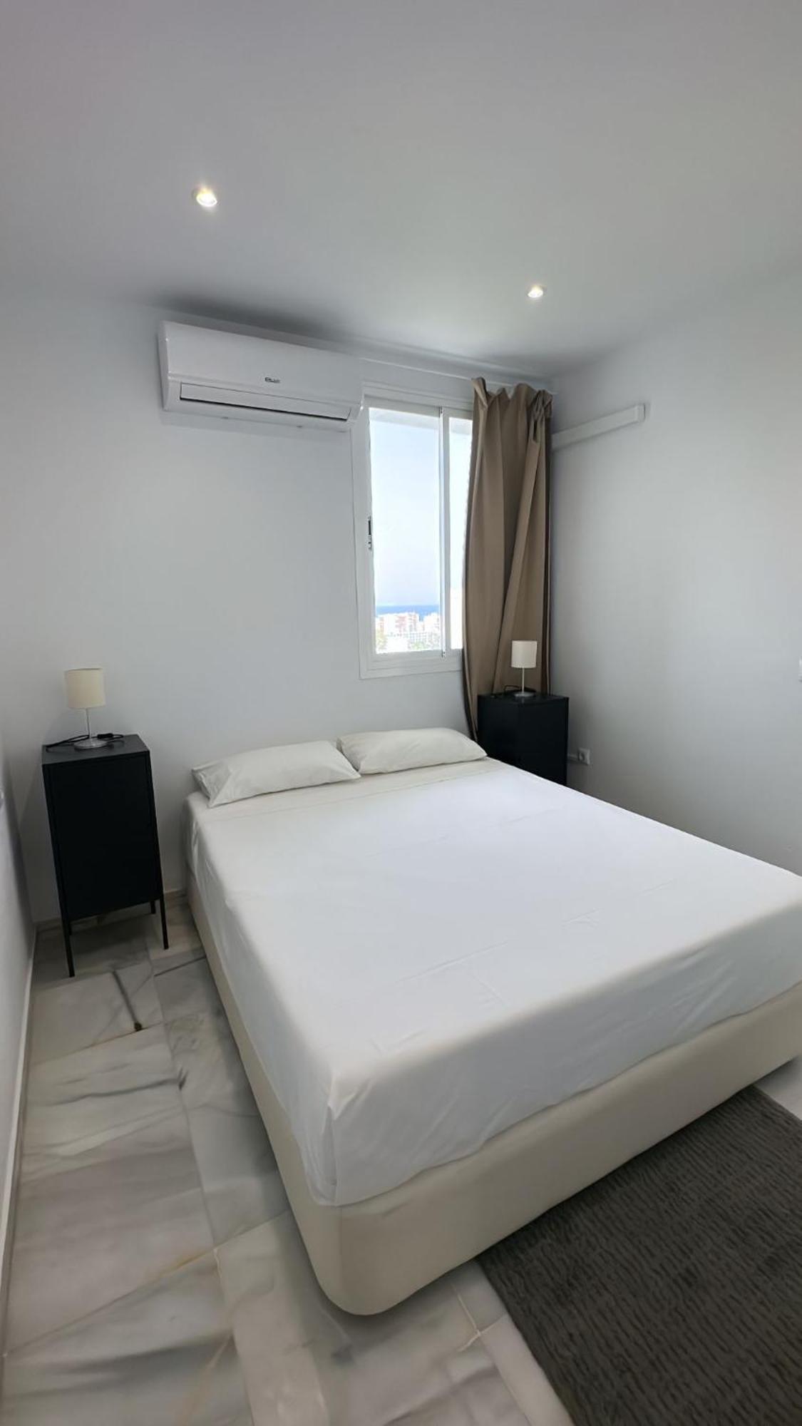 Apt Buenavista En Torremolinos Increibles Vistas Hacia Malaga 5Min Del Centro Y De La Playa Quarto foto